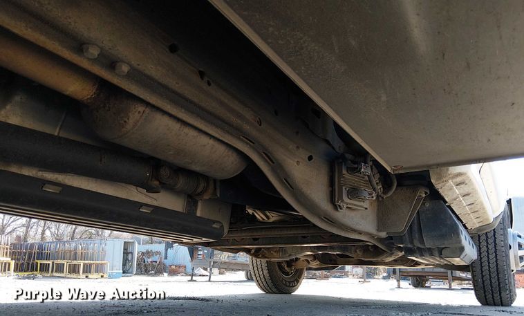 image for item FK0810 2019 Chevrolet Silverado 3500HD utility bed pickup truck