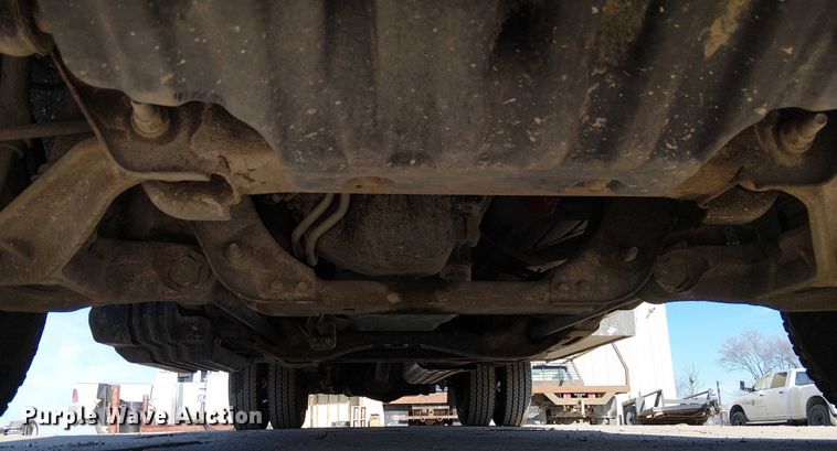 image for item FK0810 2019 Chevrolet Silverado 3500HD utility bed pickup truck