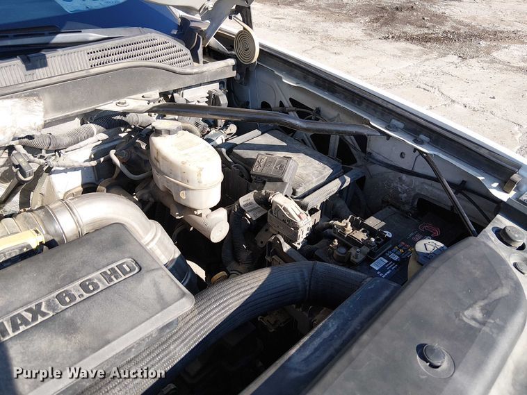 image for item FK0810 2019 Chevrolet Silverado 3500HD utility bed pickup truck