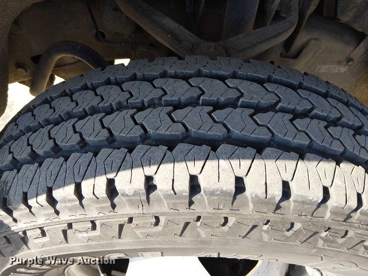 image for item FK0810 2019 Chevrolet Silverado 3500HD utility bed pickup truck