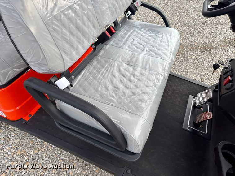 image for item FK0880 MK EV-L6 golf cart