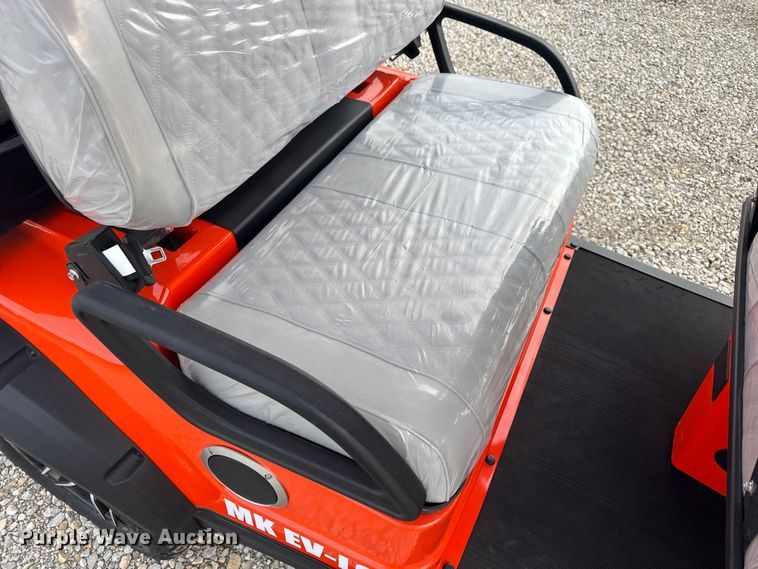 image for item FK0880 MK EV-L6 golf cart