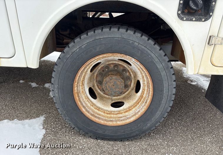 image for item FK1083 2015 Ford F450 bucket truck