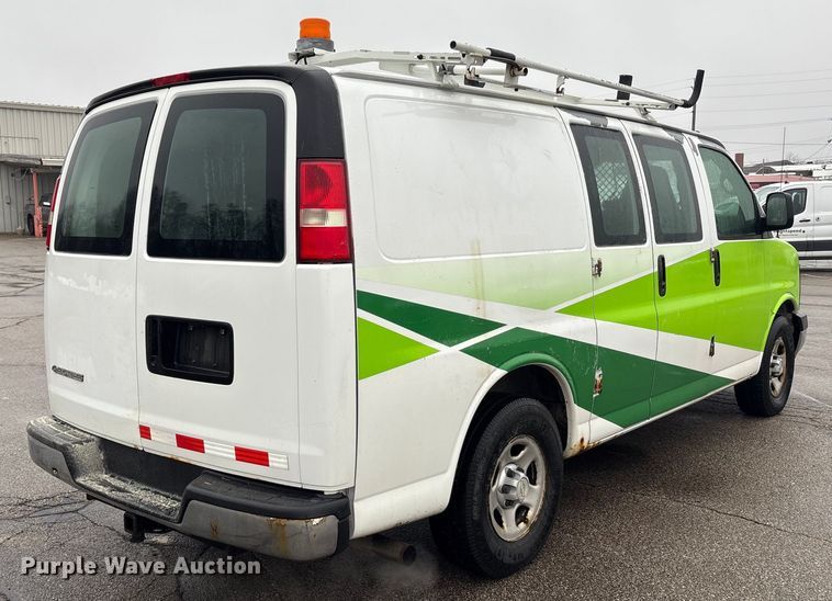 image for item FK1095 2007 Chevrolet Express van