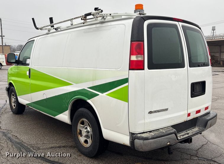 image for item FK1095 2007 Chevrolet Express van