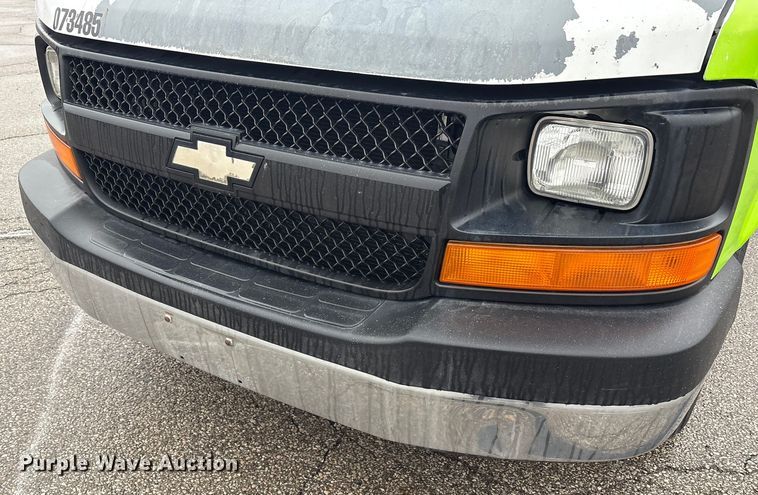 image for item FK1095 2007 Chevrolet Express van