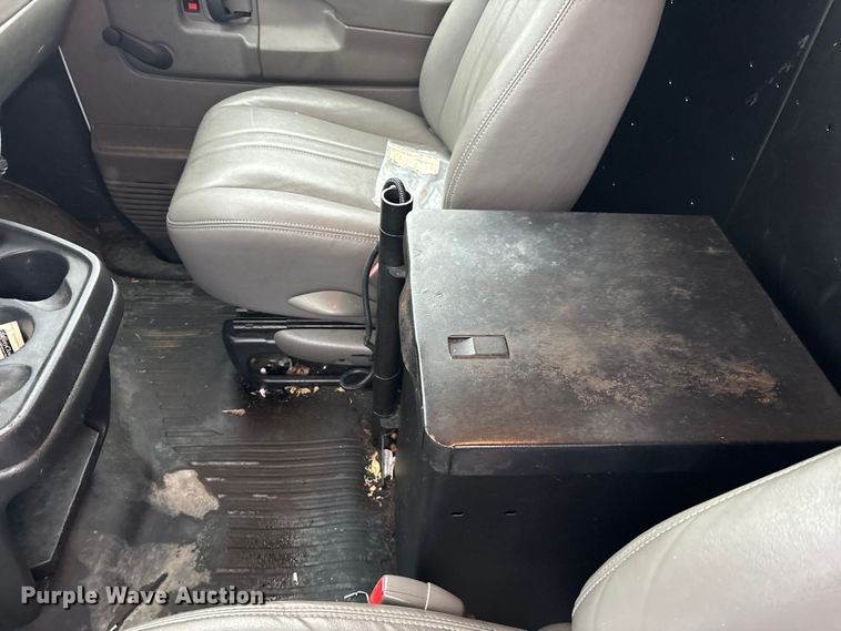 image for item FK1095 2007 Chevrolet Express van