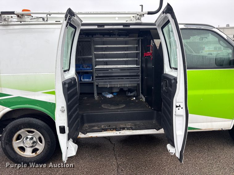 image for item FK1095 2007 Chevrolet Express van