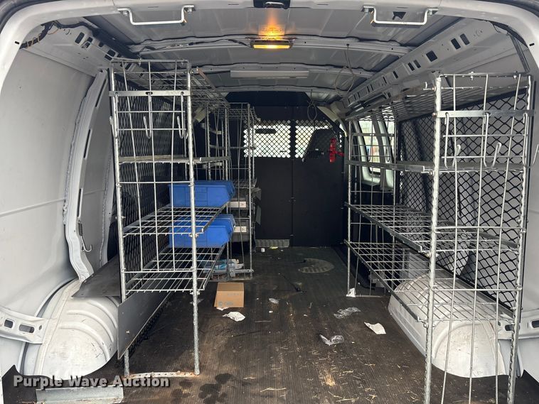 image for item FK1095 2007 Chevrolet Express van