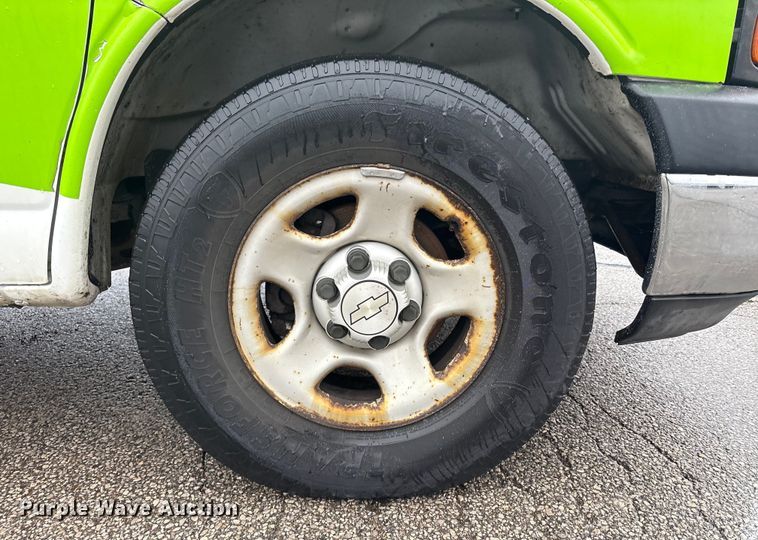 image for item FK1095 2007 Chevrolet Express van