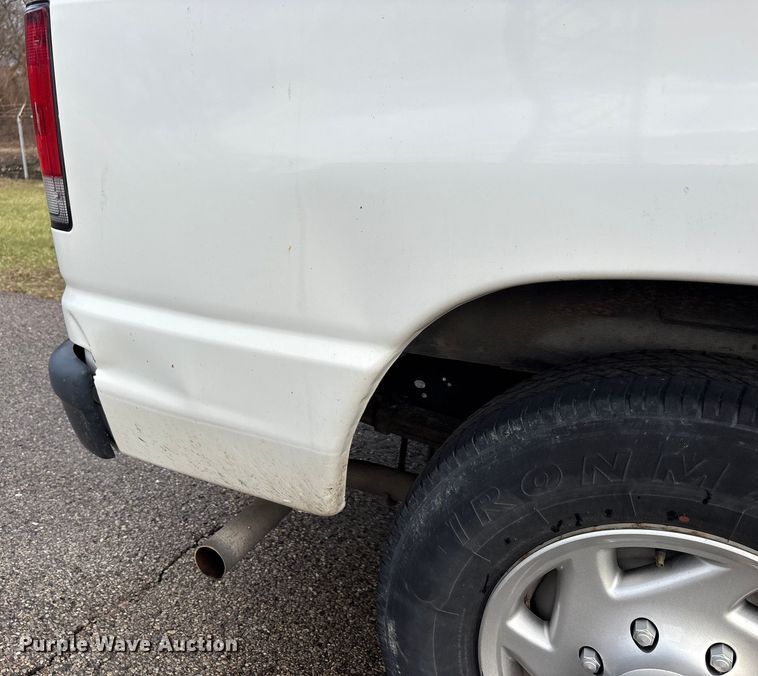 image for item FK1096 2014 Ford E150 van