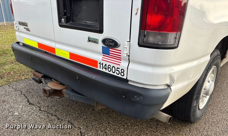 image for item FK1096 2014 Ford E150 van