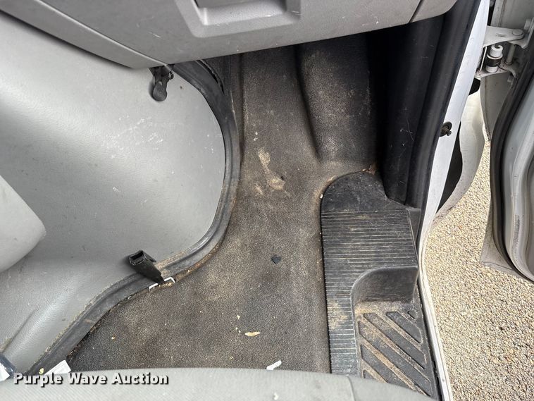 image for item FK1096 2014 Ford E150 van