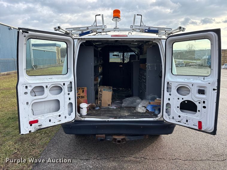 image for item FK1096 2014 Ford E150 van