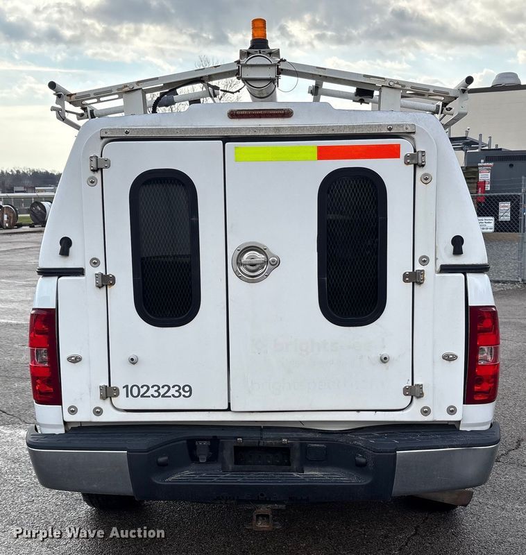 image for item FK1097 2012 Chevrolet Silverado 1500 pickup truck