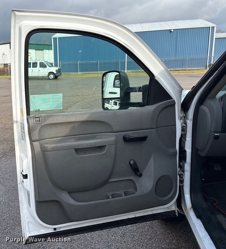 image for item FK1097 2012 Chevrolet Silverado 1500 pickup truck