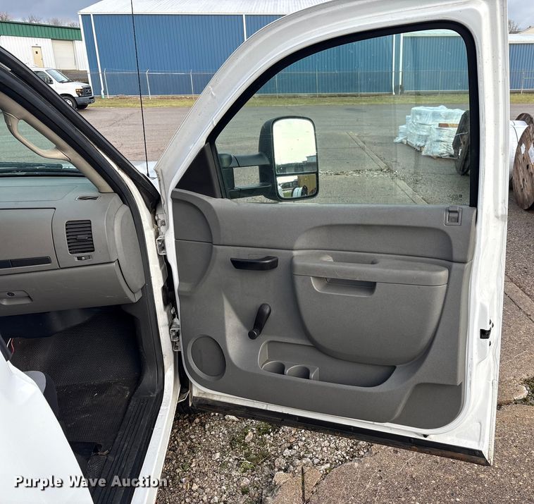 image for item FK1097 2012 Chevrolet Silverado 1500 pickup truck