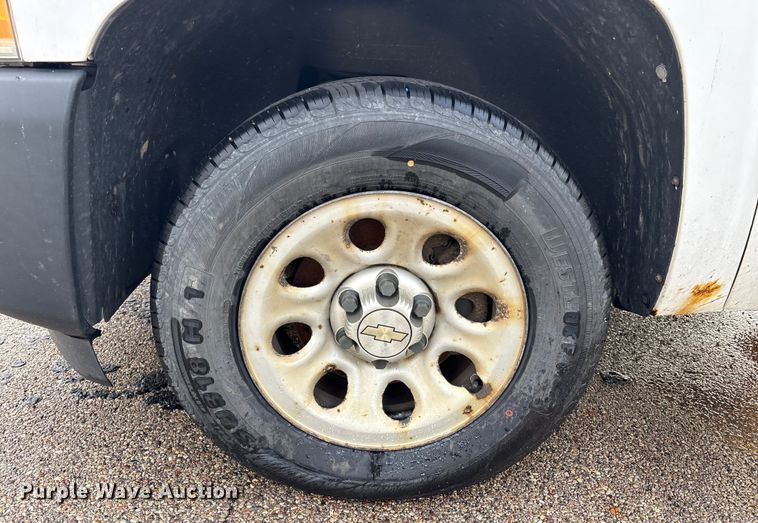 image for item FK1097 2012 Chevrolet Silverado 1500 pickup truck