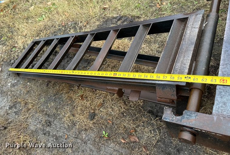 image for item NA9972 2004 Buck Utility  equipment trailer