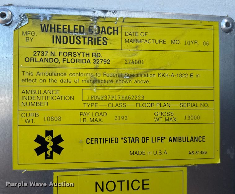 image for item NU9691 2007 Ford F350 Super Duty ambulance