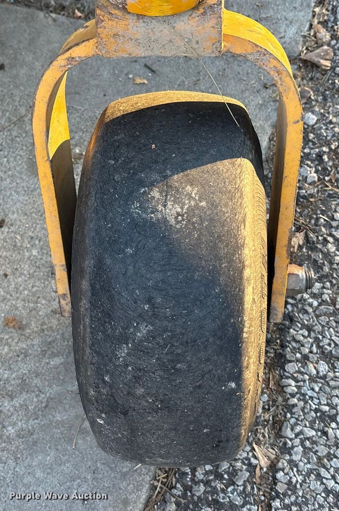 image for item OE9277 Hustler Super 104 ZTR lawn mower