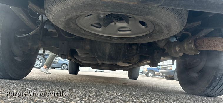 image for item OE9375 2019 Chevrolet Express 2500 van