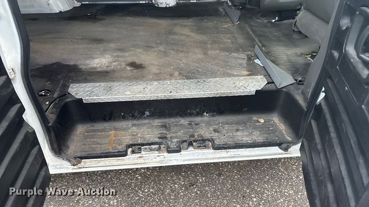 image for item OE9375 2019 Chevrolet Express 2500 van