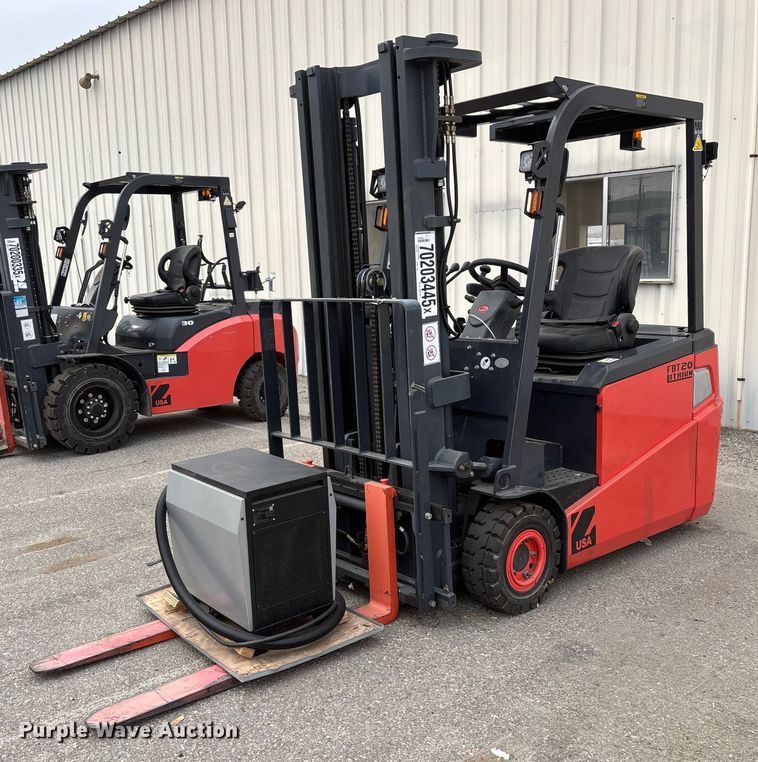 image for item YA1015 Tailift ZFBT20 forklift