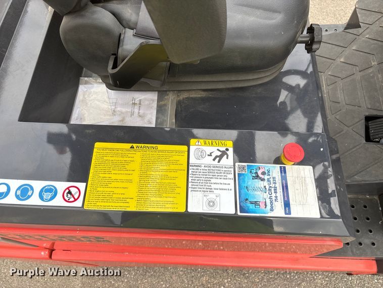 image for item YA1015 Tailift ZFBT20 forklift