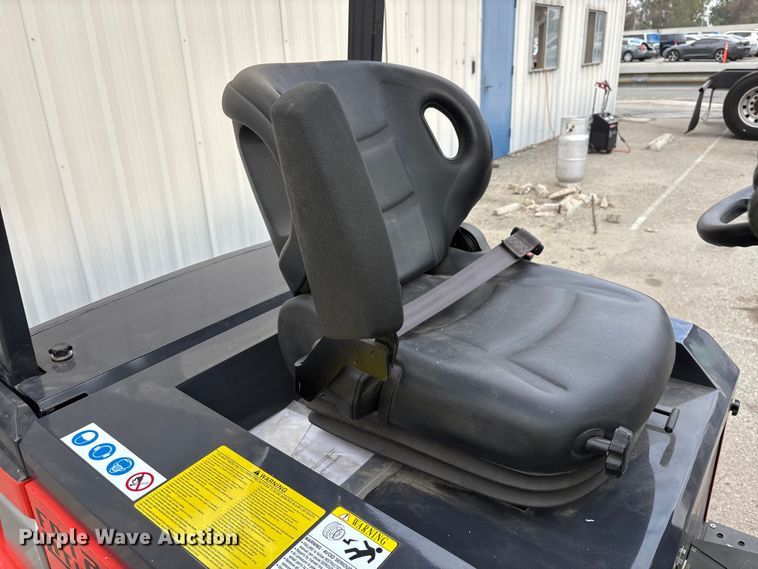 image for item YA1015 Tailift ZFBT20 forklift