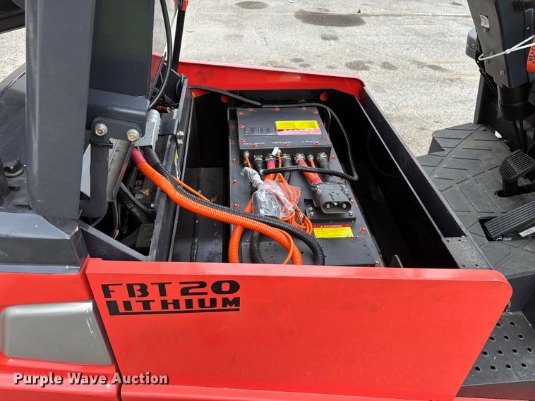 image for item YA1015 Tailift ZFBT20 forklift