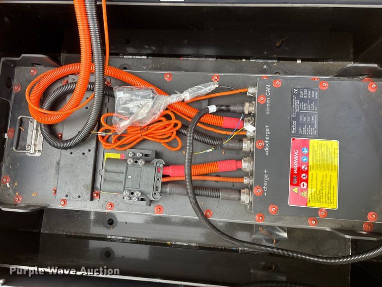 image for item YA1015 Tailift ZFBT20 forklift