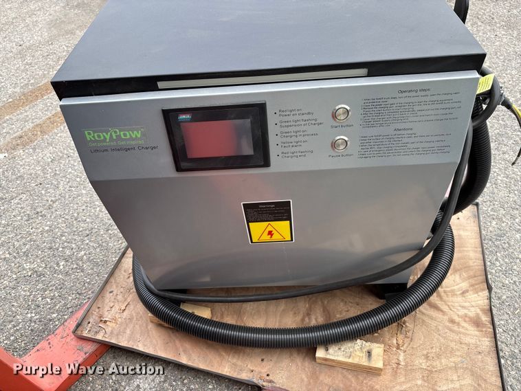 image for item YA1015 Tailift ZFBT20 forklift