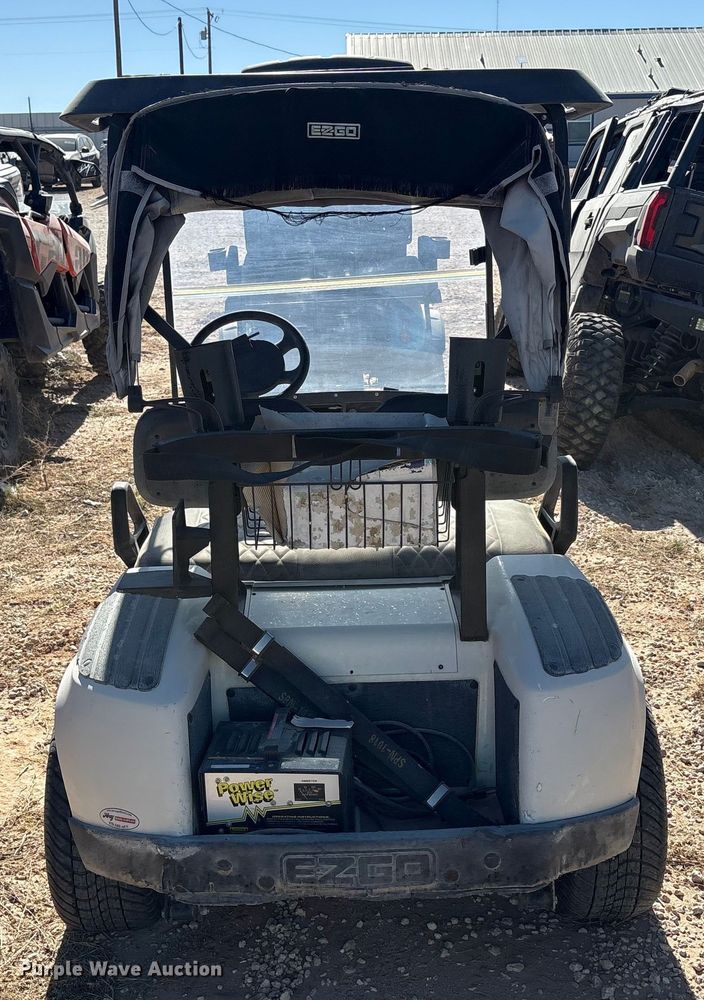 image for item YA1555 1996 EZ-GO Textron golf cart
