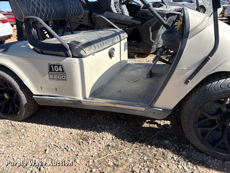 image for item YA1555 1996 EZ-GO Textron golf cart