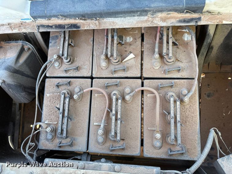 image for item YA1555 1996 EZ-GO Textron golf cart