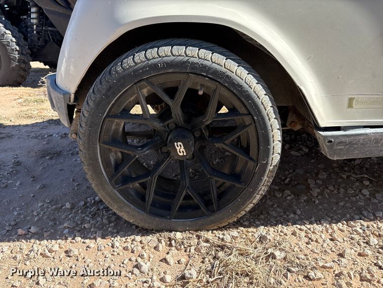 image for item YA1555 1996 EZ-GO Textron golf cart