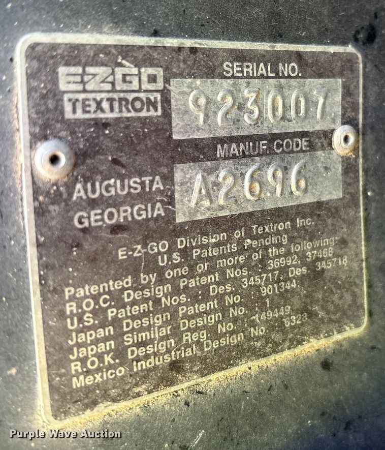 image for item YA1555 1996 EZ-GO Textron golf cart