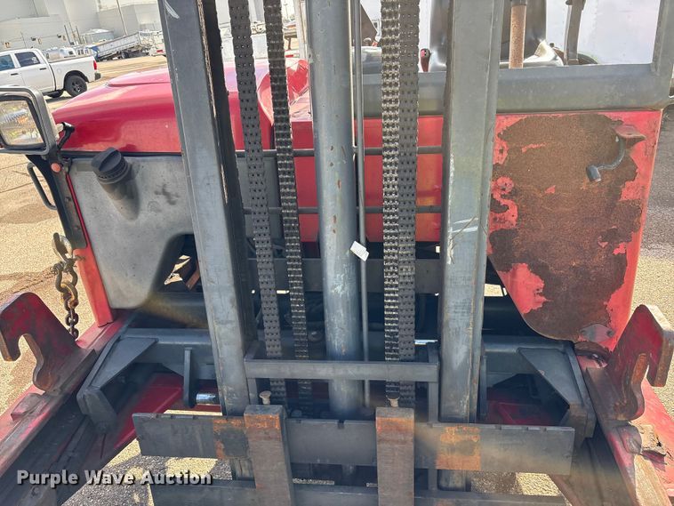 image for item YA1877 Moffett M55 forklift