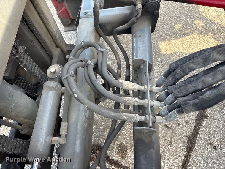 image for item YA1877 Moffett M55 forklift