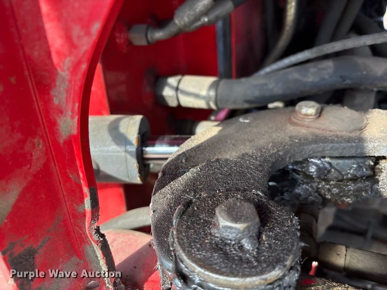 image for item YA1877 Moffett M55 forklift