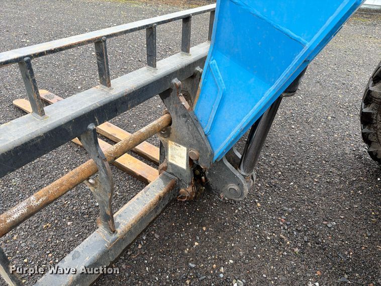 image for item YA1883 2014 Genie GTH-844 telehandler