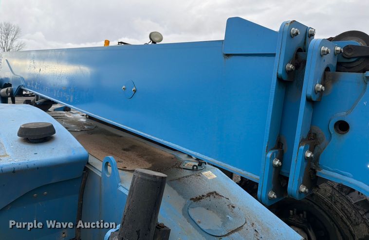 image for item YA1883 2014 Genie GTH-844 telehandler