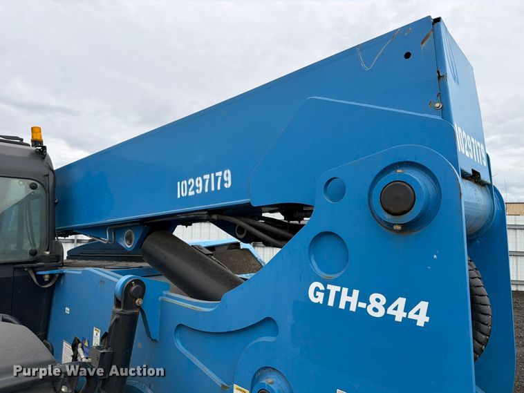 image for item YA1883 2014 Genie GTH-844 telehandler