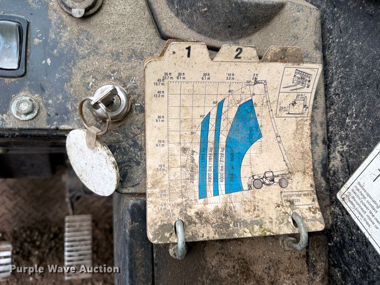 image for item YA1883 2014 Genie GTH-844 telehandler