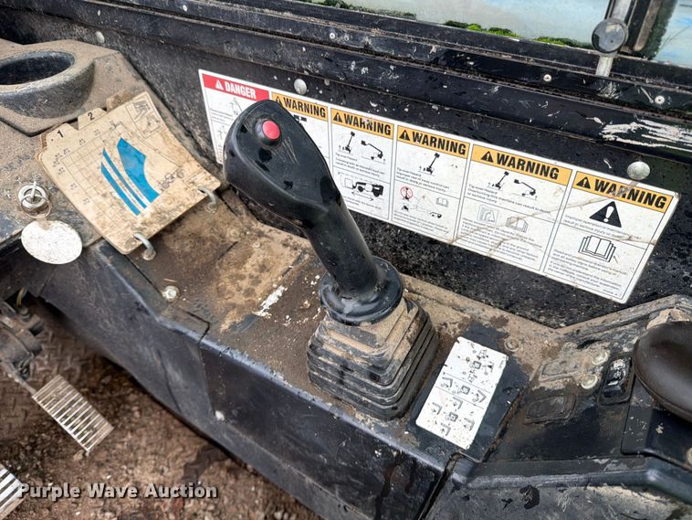 image for item YA1883 2014 Genie GTH-844 telehandler