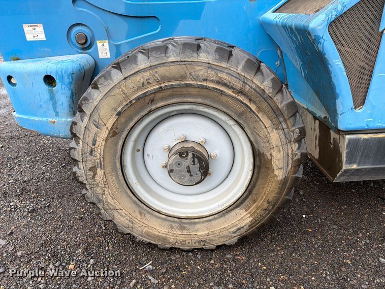 image for item YA1883 2014 Genie GTH-844 telehandler
