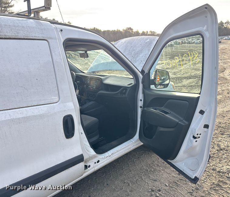 image for item YA1929 2017 RAM Promaster City Compact Work Van