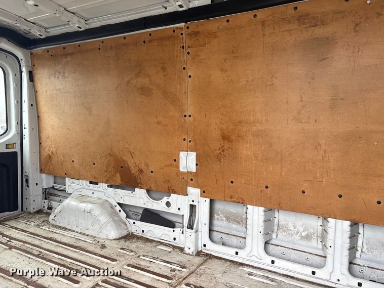 image for item YA1933 2016 Ford Transit 250 van