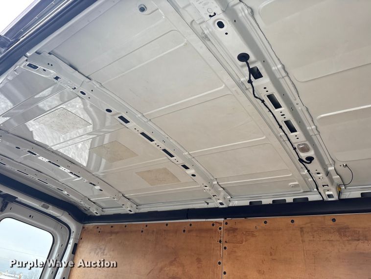 image for item YA1933 2016 Ford Transit 250 van